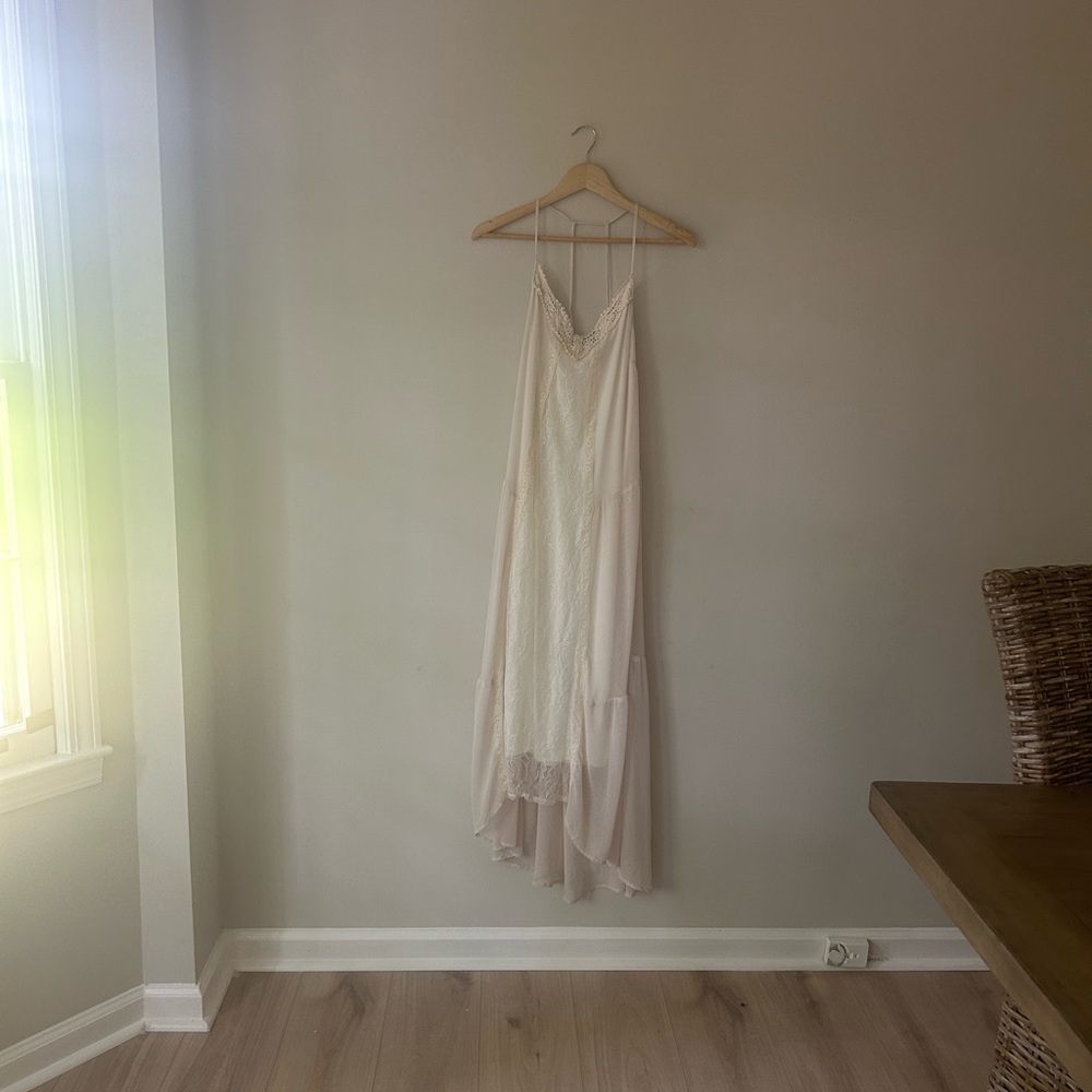 Astr The Label Lace Flowy Boho Dress